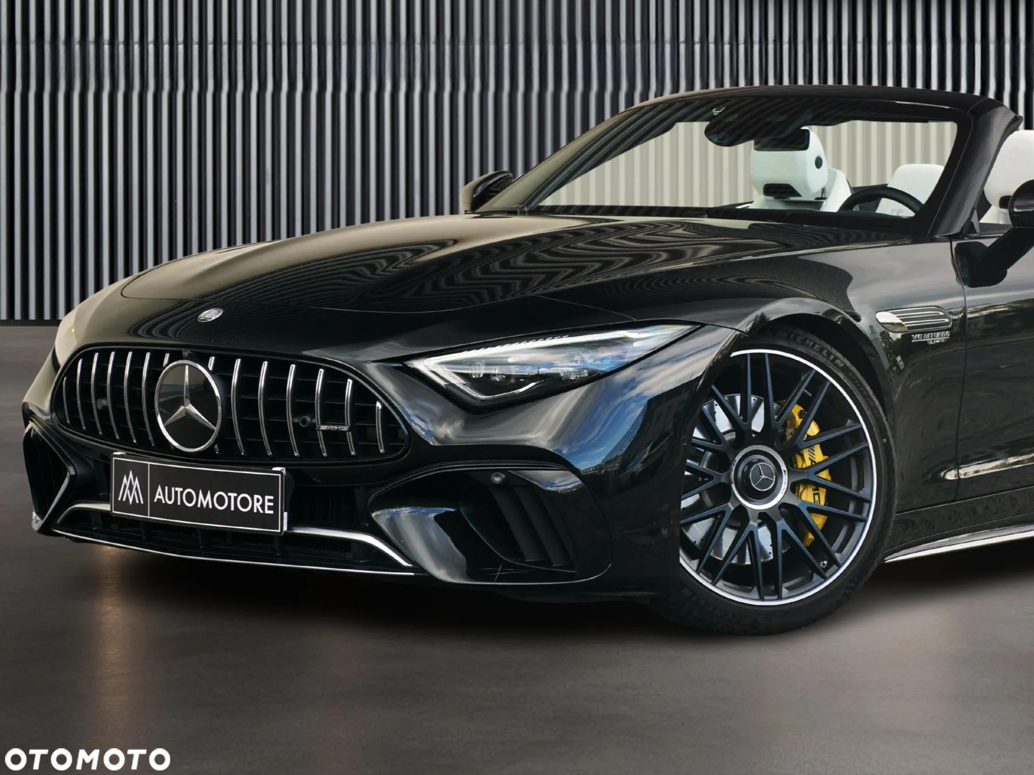 Mercedes-Benz SL AMG 63 4-Matic+ - 3