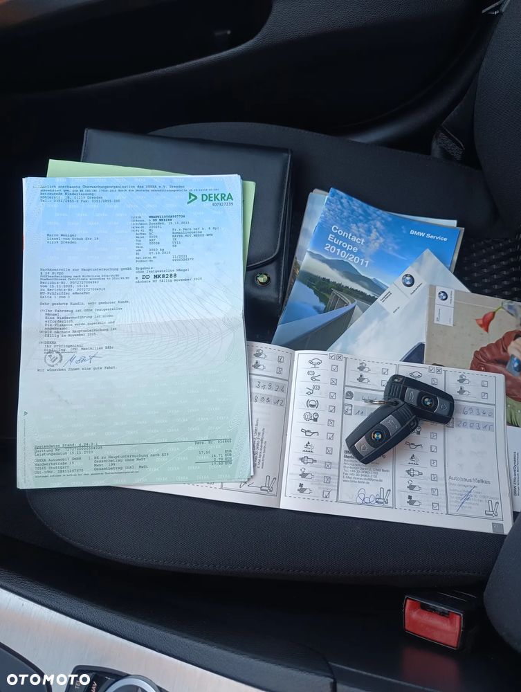 BMW Seria 3 320d DPF Edition Exclusive - 33