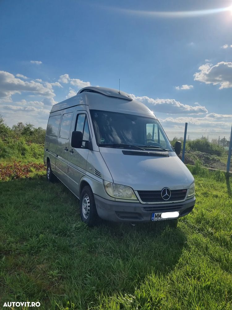 Mercedes-Benz Sprinter - 4