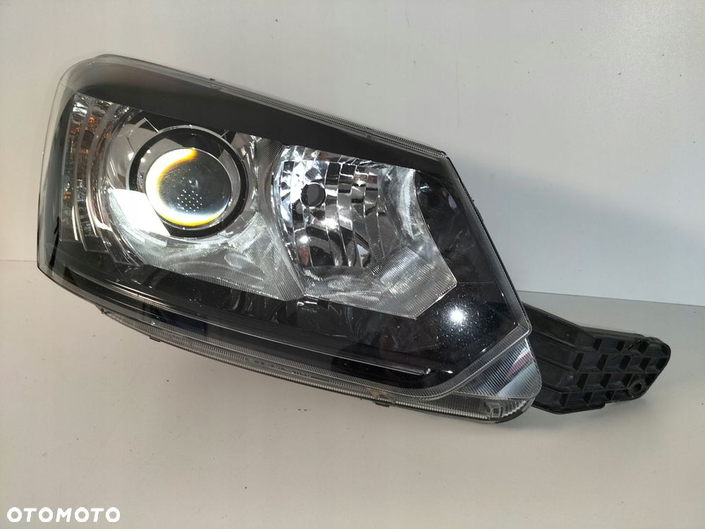 lampa przednia reflektor prawa skoda yeti lift 13-17 - 2
