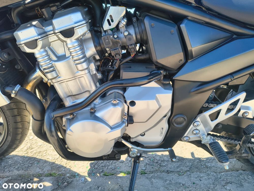 Suzuki Bandit - 6