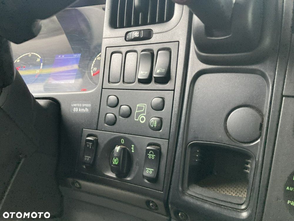 Scania Scania G320 Wózek PALFINGER Firanka Plandeka plandeka Moffett 2012 - 12