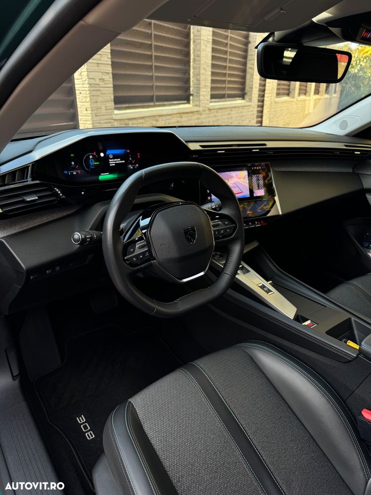 Peugeot 308 - 24