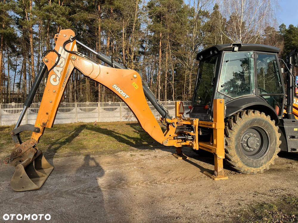 Case 580ST - 5