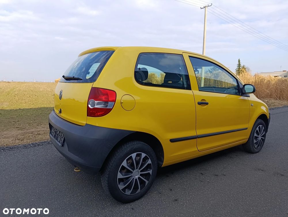 Volkswagen Fox - 5