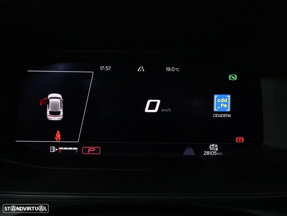 Cupra Leon 1.5 eTSI MID DSG - 17