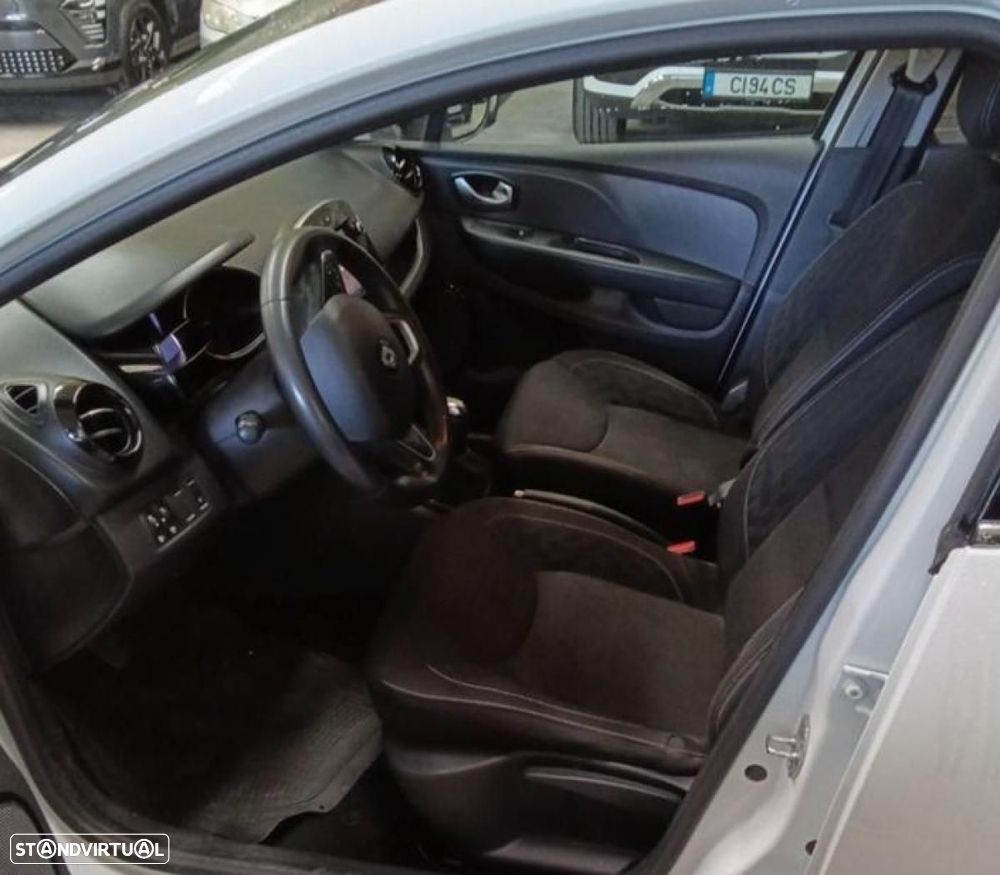 Renault Clio Sport Tourer 1.5 dCi Limited - 6
