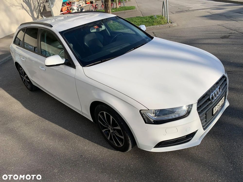 Audi A4 Avant - 1