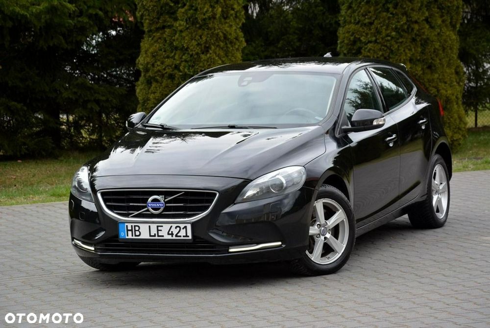 Volvo V40 D3 Geartronic Momentum - 2