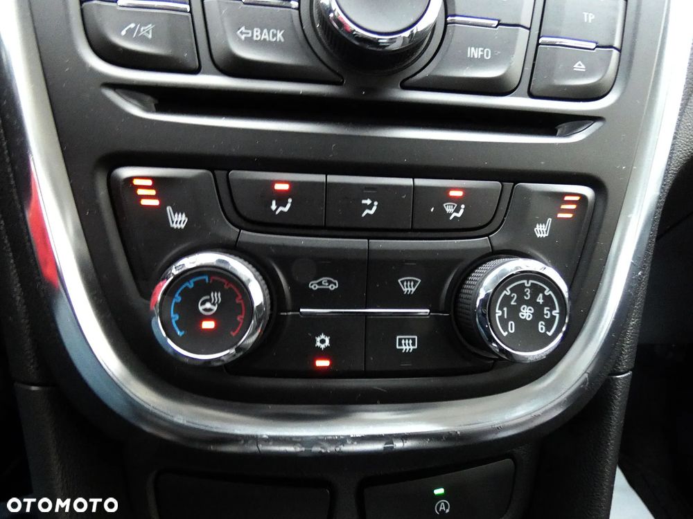 Opel Mokka 1.4 T Cosmo EU6 - 21
