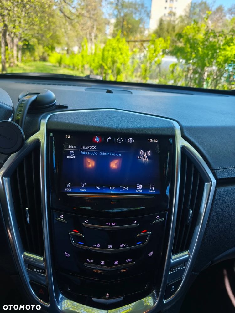 Cadillac SRX - 35