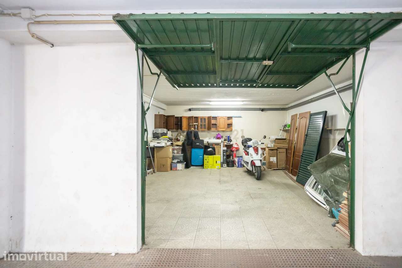 Garagem Fechada com 36 m² e Eletricidade – Faralhão, Setúbal - Grande imagem: 4/5