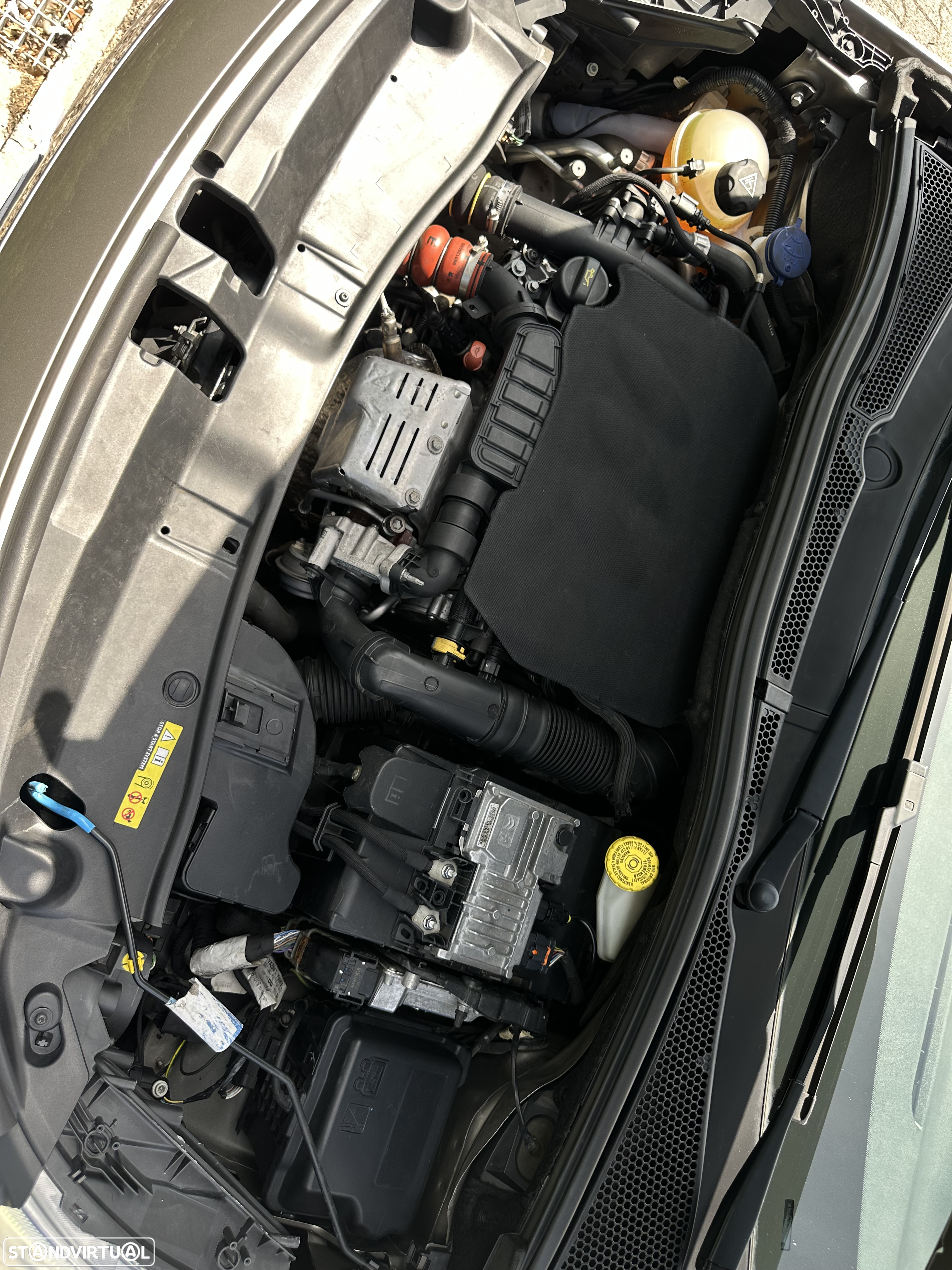 Peugeot 2008 PureTech 100 Style - 21