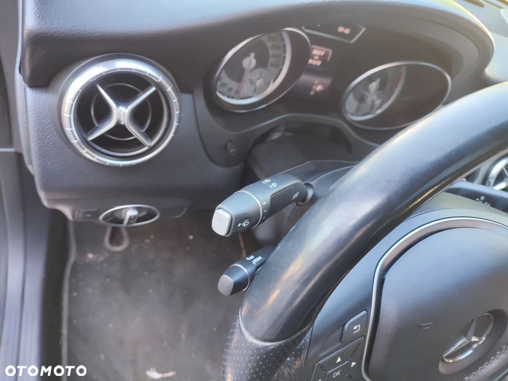 Mercedes-Benz CLA 250 4-Matic Sport - 15