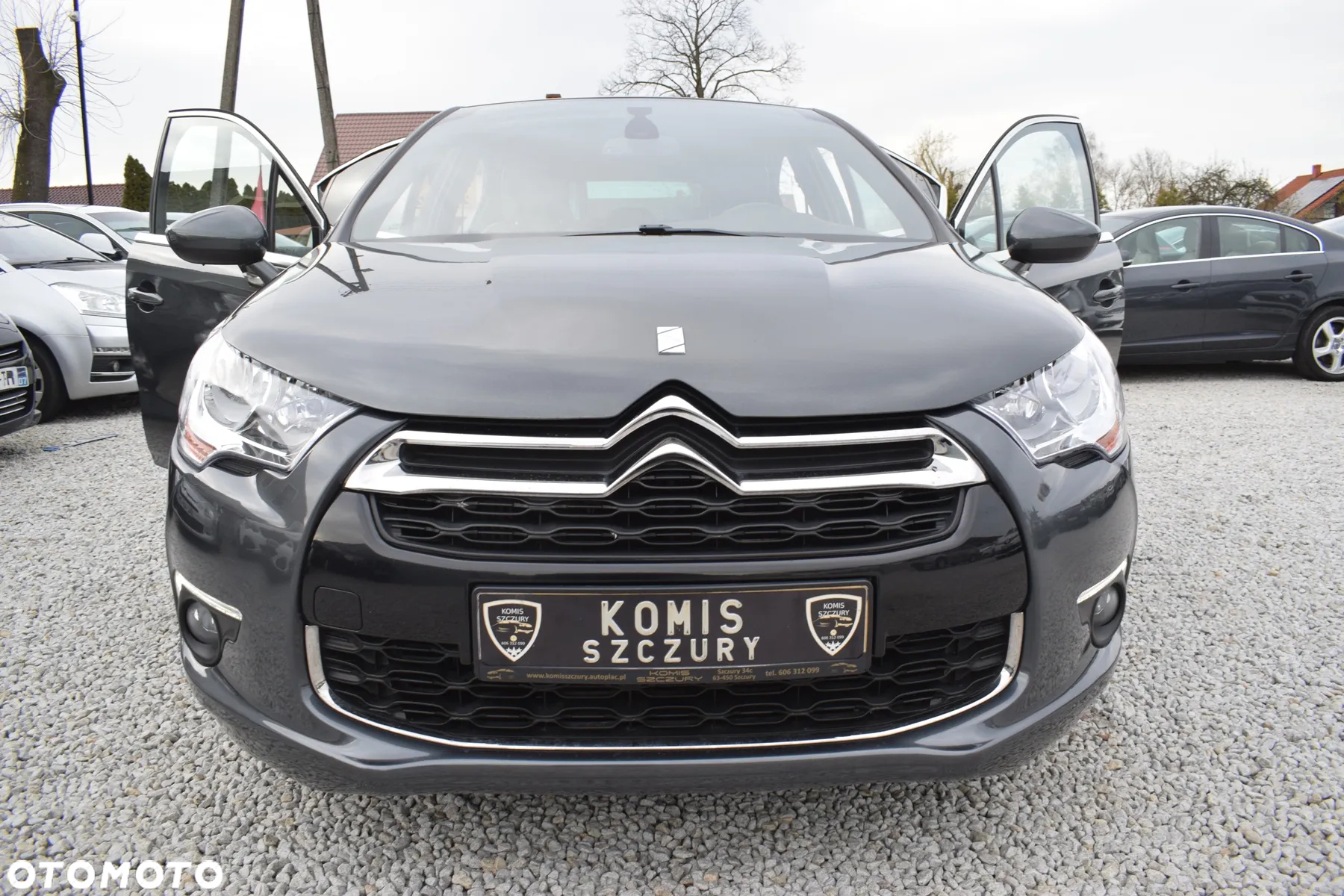 Citroën DS4 HDi 115 Chic - 12