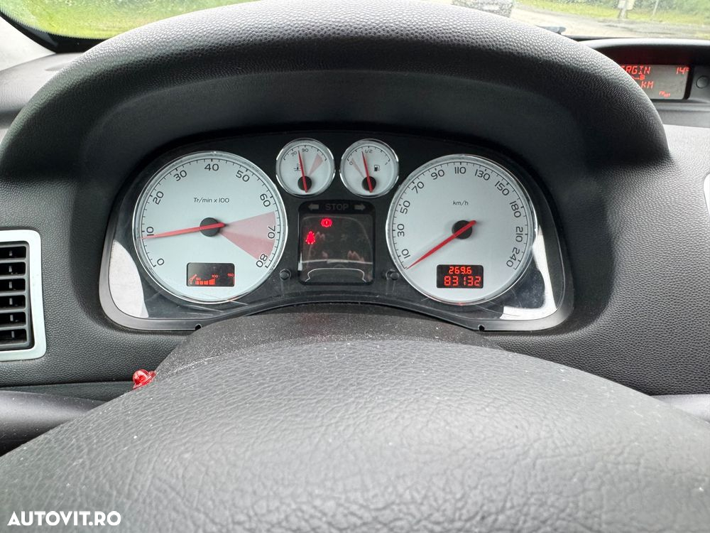 Peugeot 307 1.6 XT Premium - 12