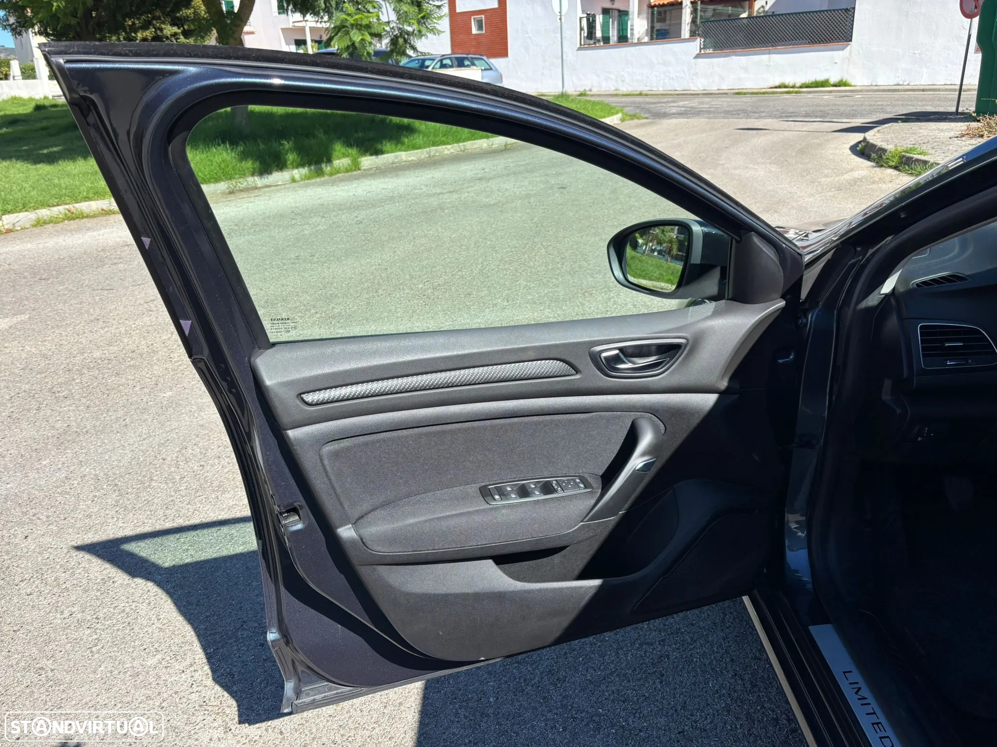 Renault Mégane Sport Tourer 1.5 Blue dCi Limited J17 - 15
