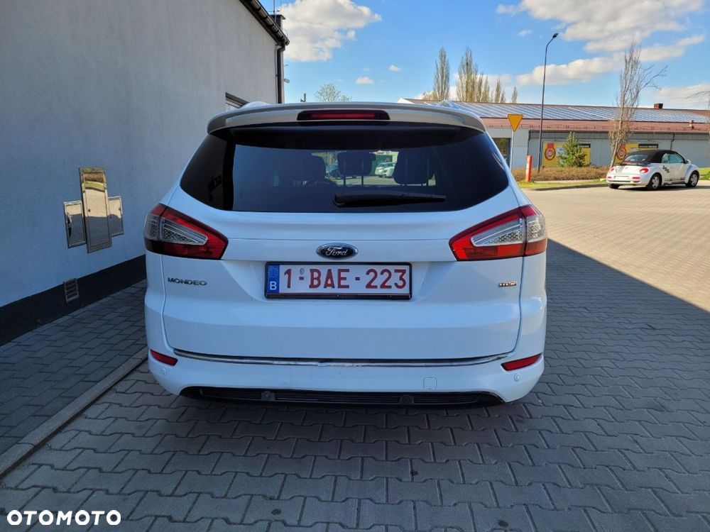 Ford Mondeo 2.0 TDCi Titanium - 9
