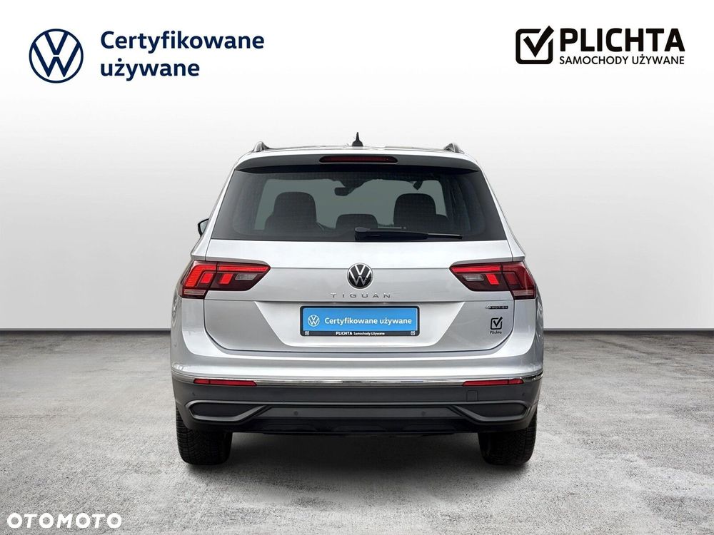 Volkswagen Tiguan 2.0 TSI 4Mot Life DSG - 8