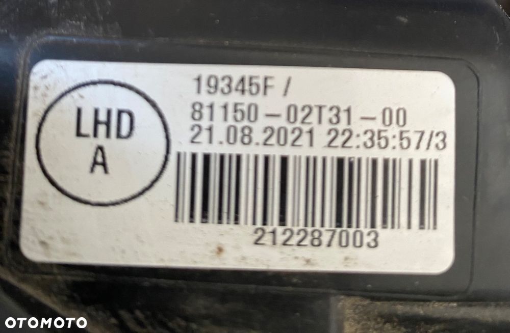 TOYOTA COROLLA E21 E 21 SEDAN KOMPLET LAMP PRZEDNICH LAMPY REFLEKTORY PRZEDNIE LAMPA PRZEDNIA LEWA PRAWA REFLEKTOR PRZEDNI LEWY PRAWY PRZÓD EUROPA  8110-02T31-00  81110-02T31  81150-02T31  81150-02T31-00  E210 E 210 - 20