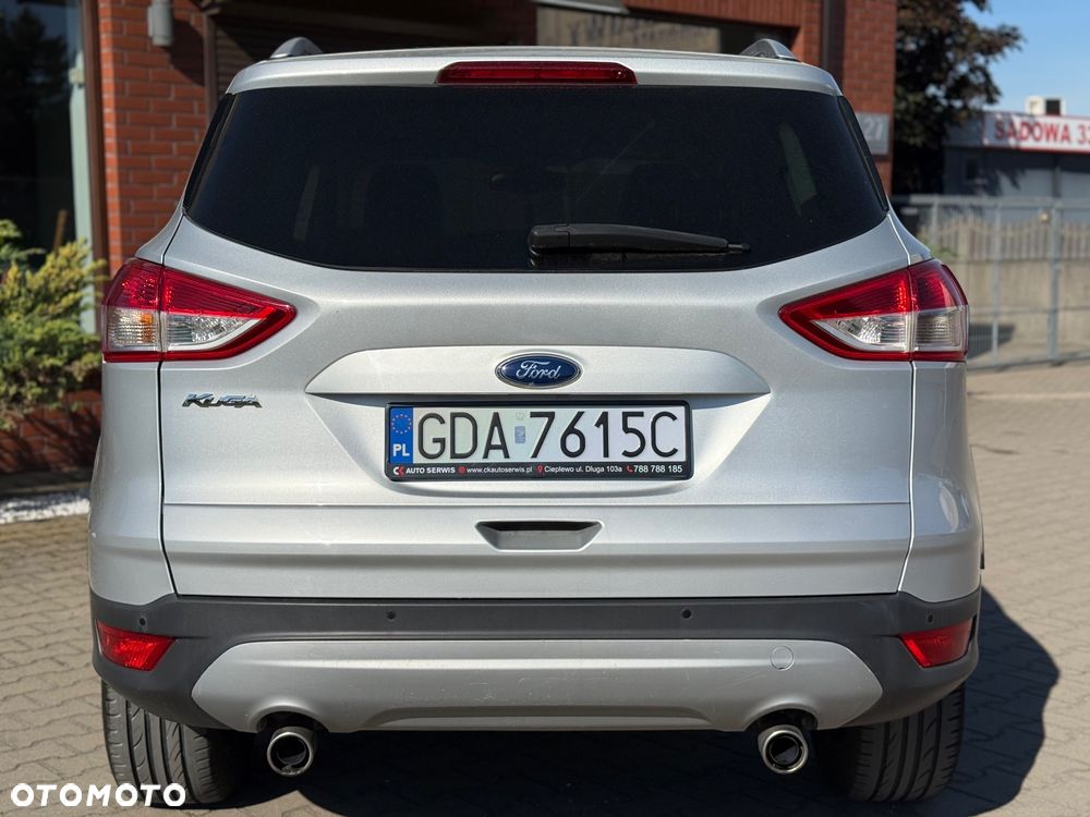 Ford Kuga 2.0 TDCi 2x4 Titanium - 11