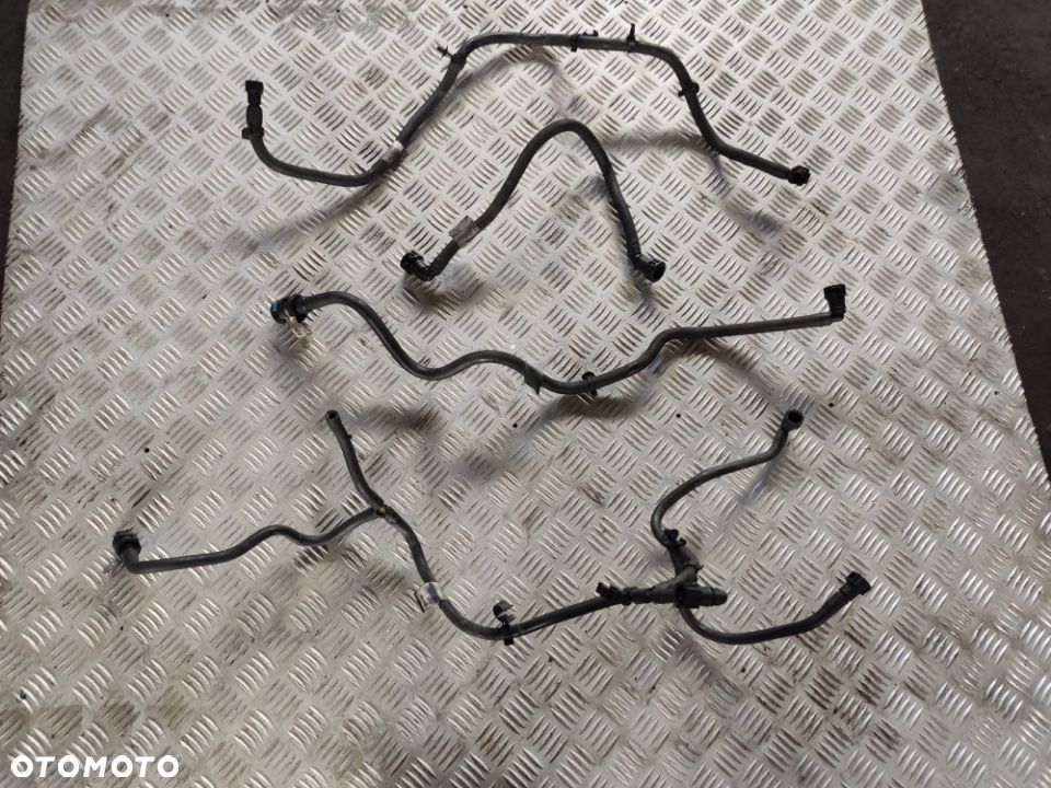 Przewody paliwowe Renault Gama D 240 - 1