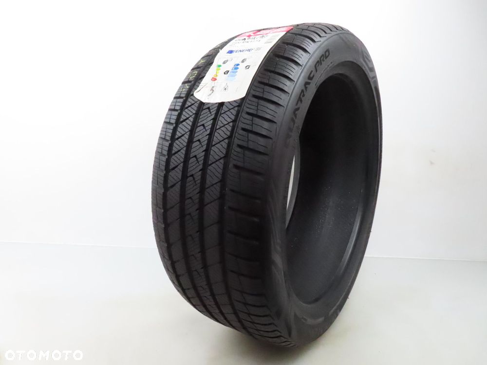 245/40R19 OPONA CAŁOROCZNA Vredestein Quatrac Pro+ 98Y XL - 1