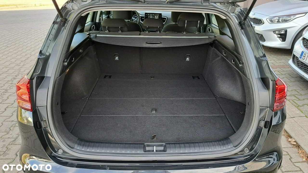 Kia Ceed - 17