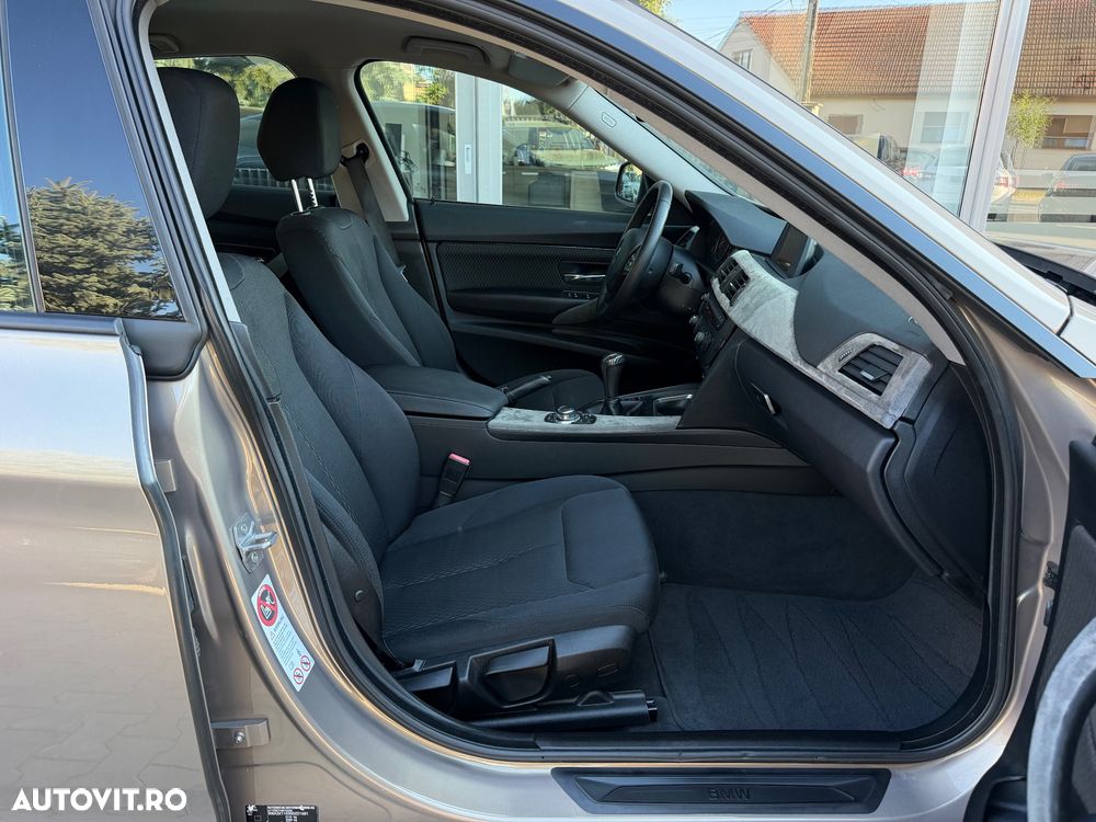 BMW Seria 3 320i Advantage - 18