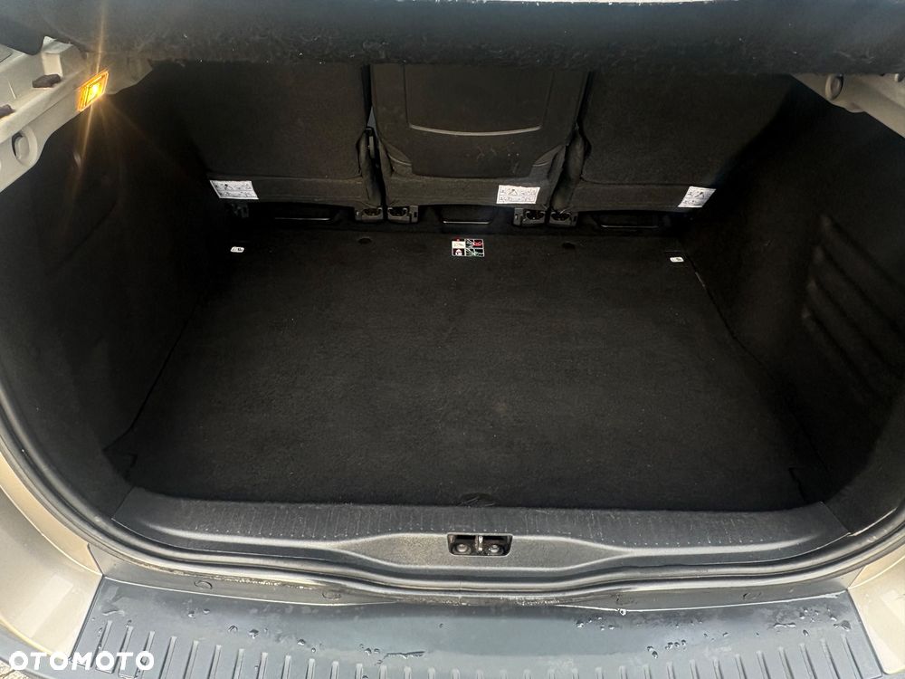 Renault Scenic 1.6 16V 110 TomTom Edition - 17