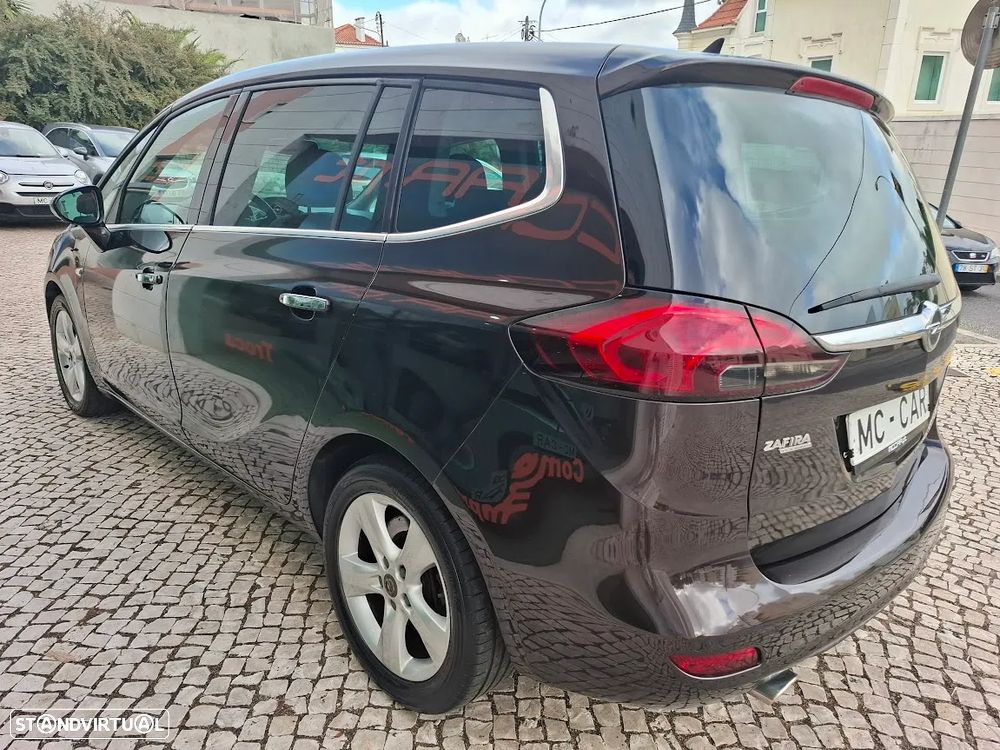 Opel Zafira 2.0 CDTi Cosmo - 4