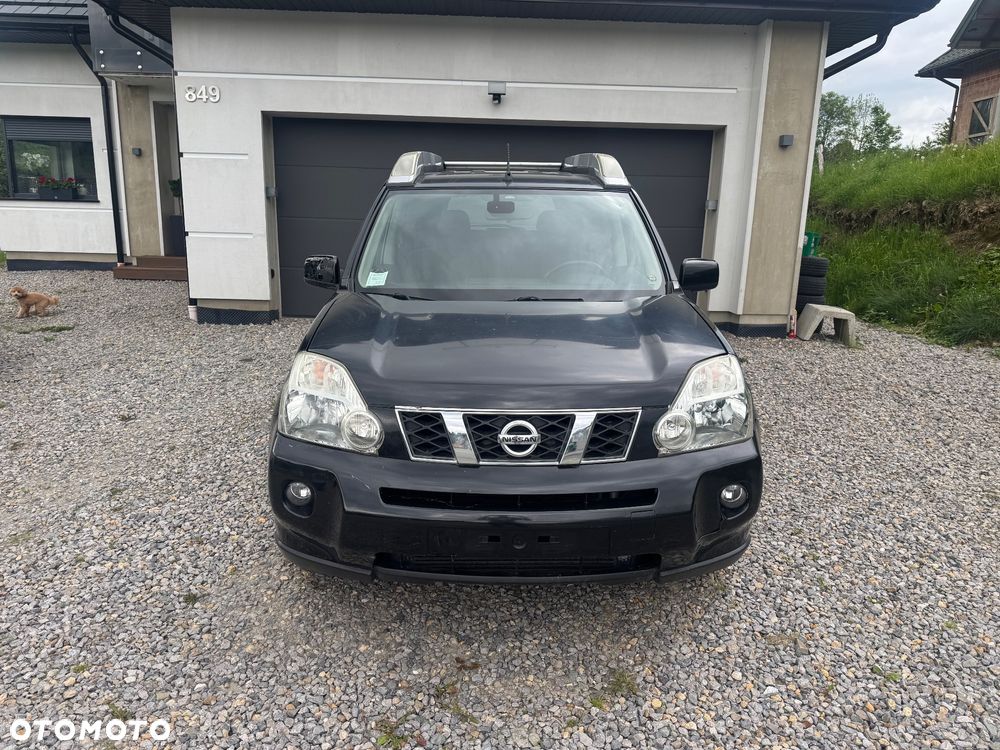Nissan X-Trail - 2