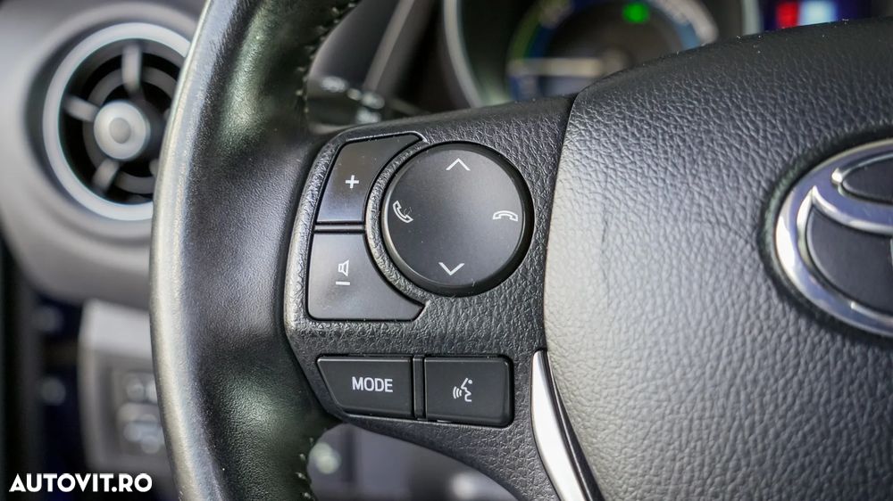 Toyota Auris - 19