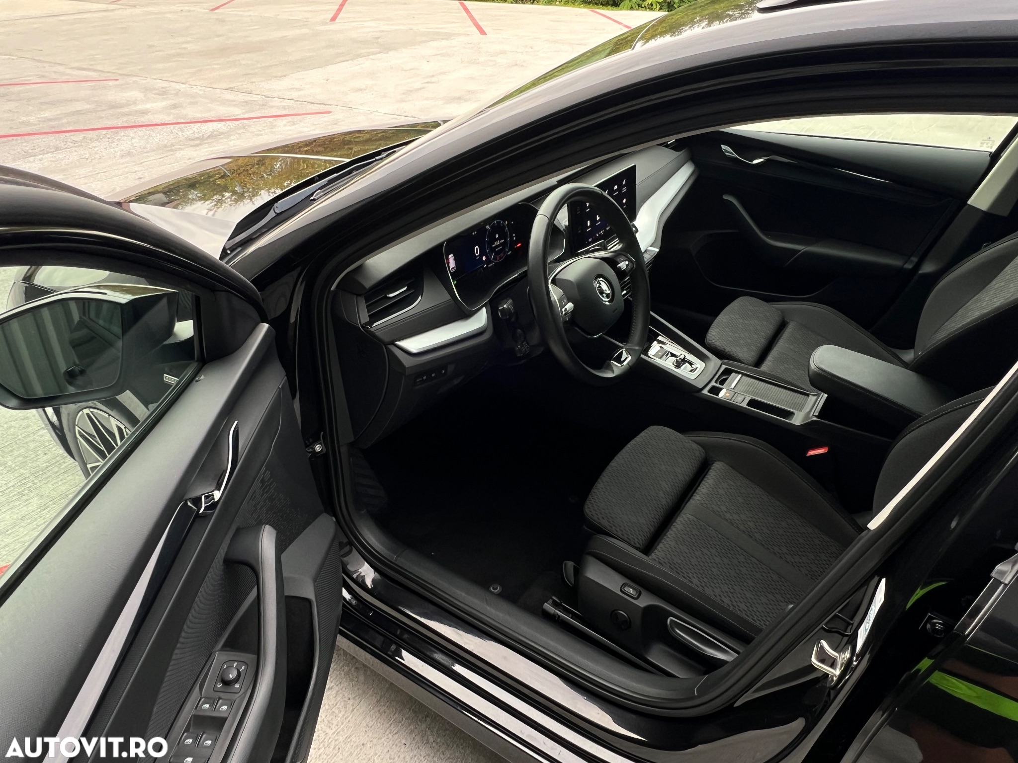Skoda Octavia Combi 2.0 TDI DSG Clever - 8
