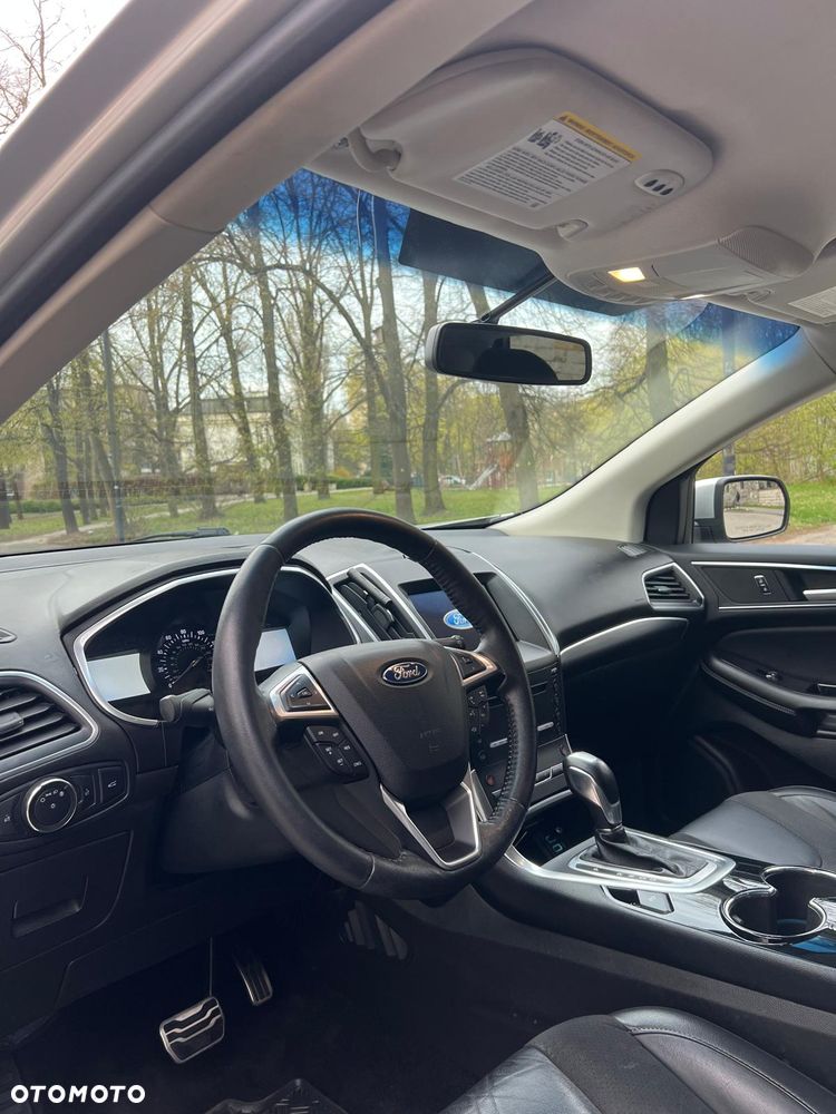 Ford Edge - 16