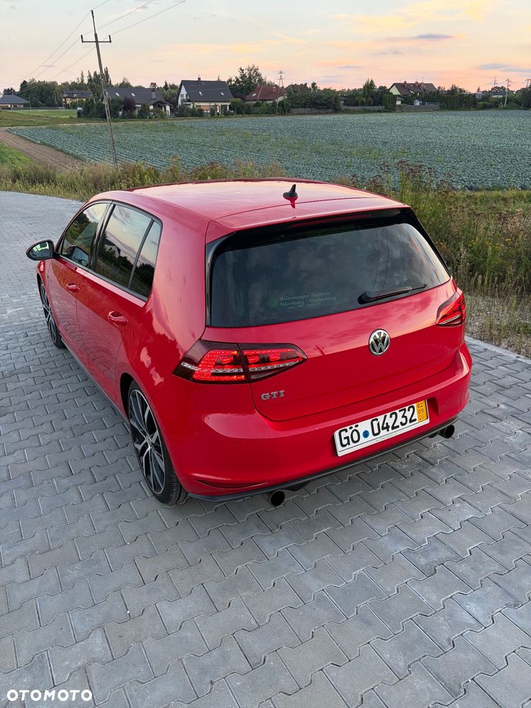 Volkswagen Golf 2.0 TSI BMT GTI Performance DSG - 17