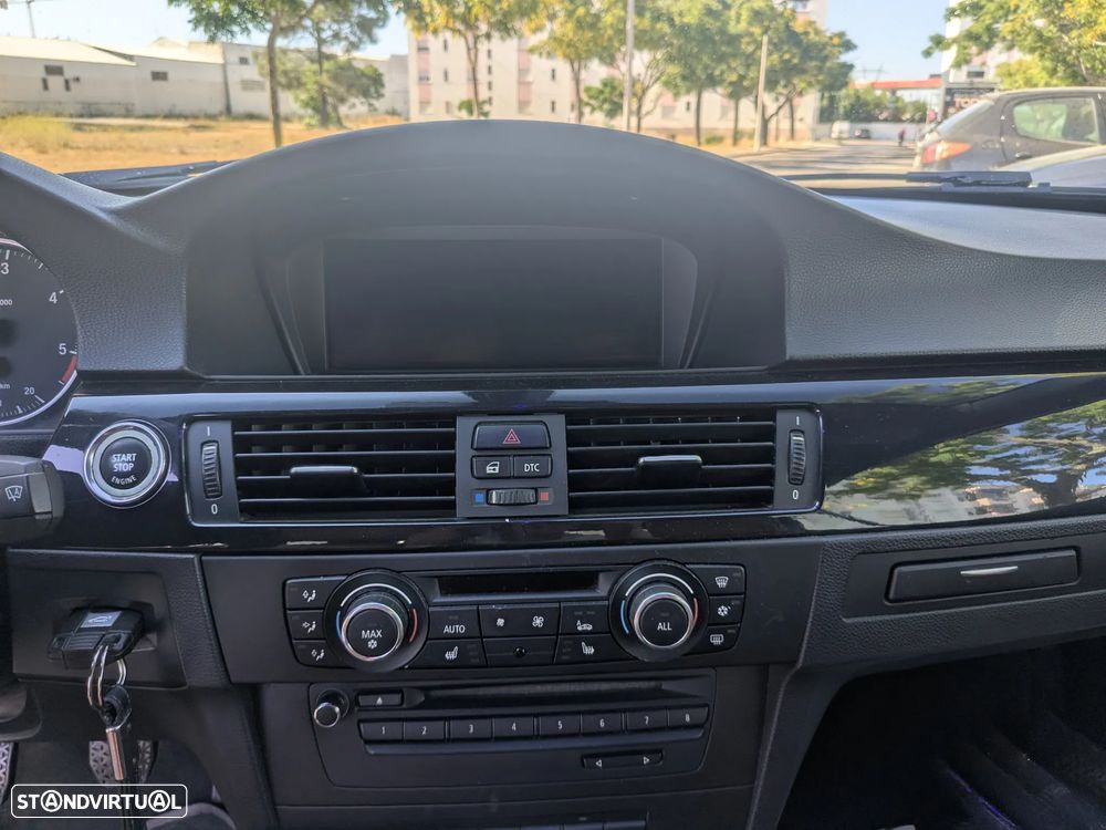 BMW 320 d DPF Edition Fleet Sport - 13