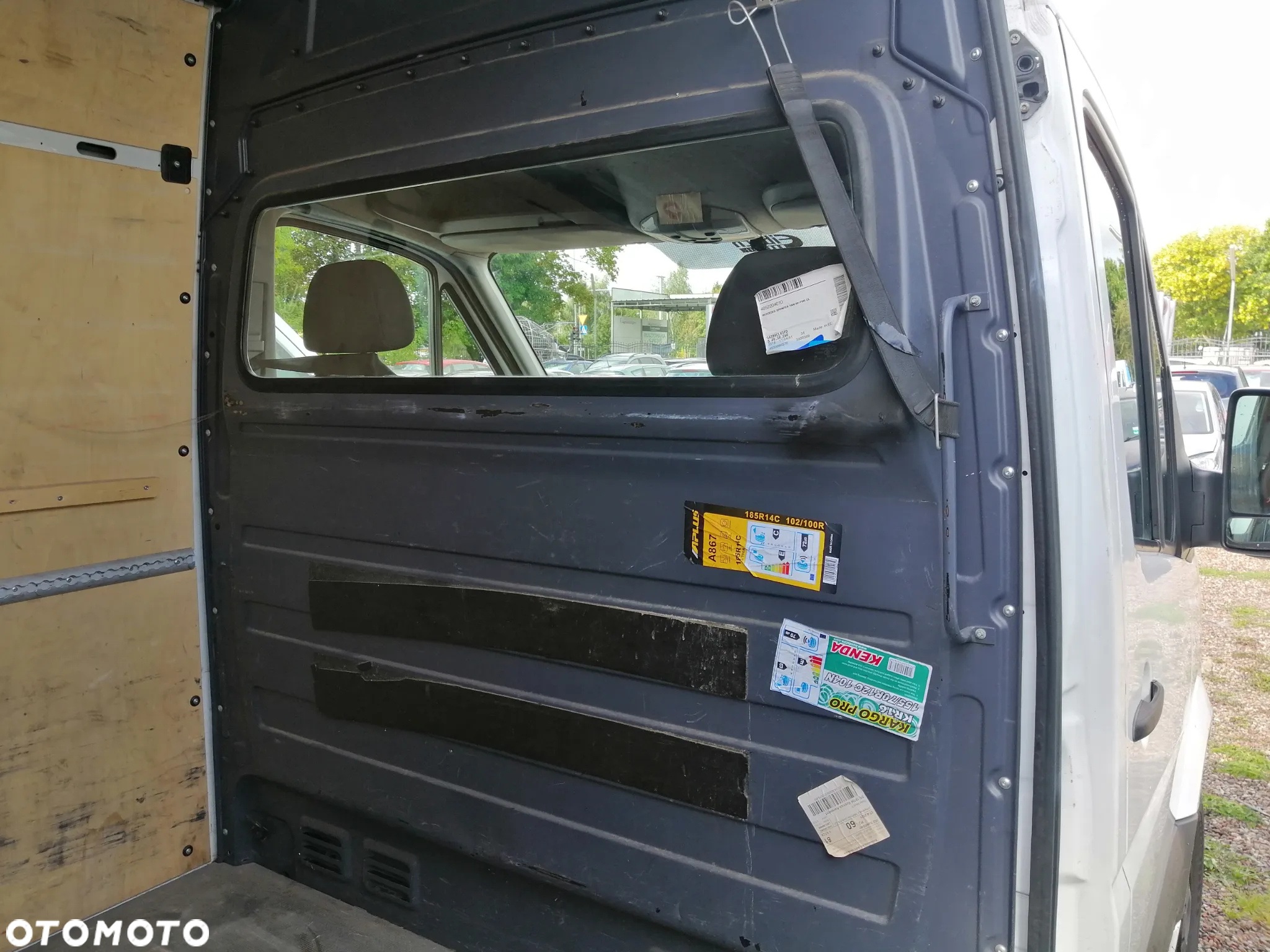 Mercedes-Benz Sprinter - 18