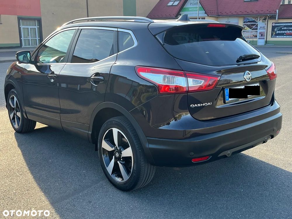 Nissan Qashqai 1.6 DCi Xtronic N-Connecta - 6