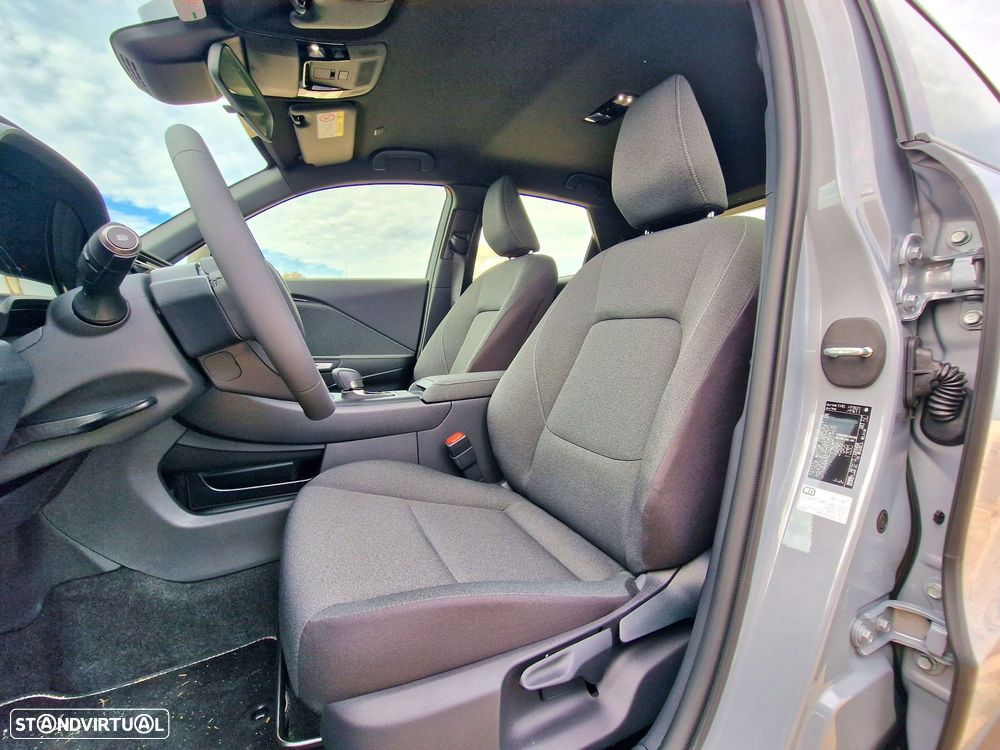 Lexus LBX Standard - 7