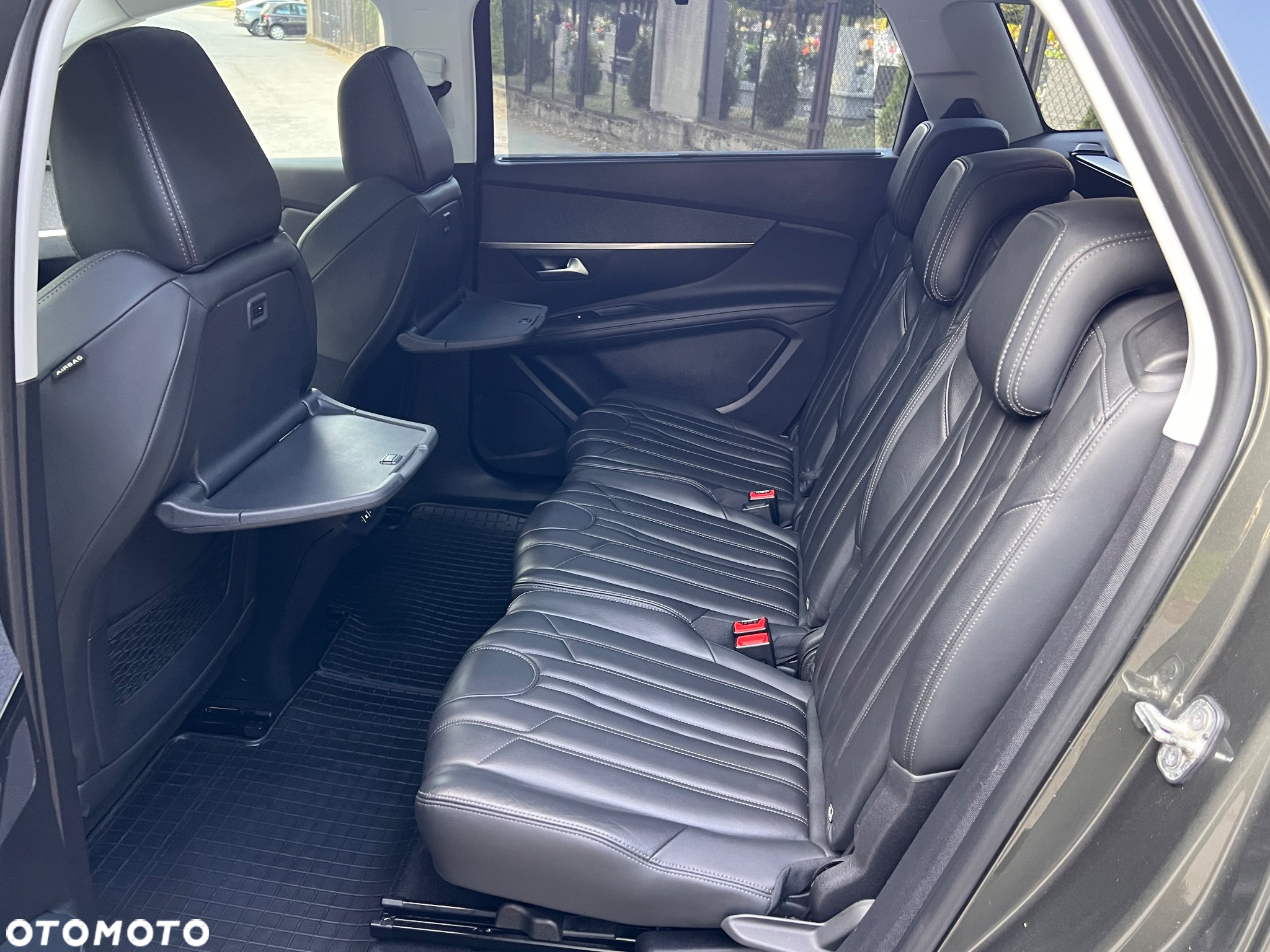 Peugeot 5008 1.5 BlueHDi Allure S&S - 28
