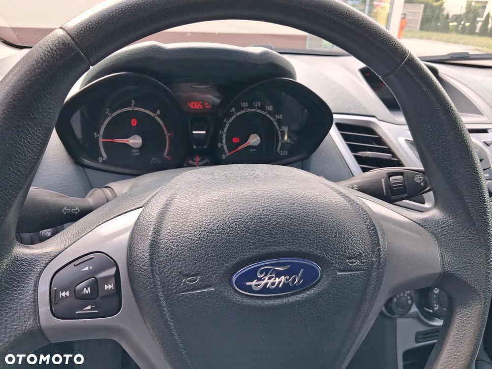 Ford Fiesta 1.4 TDCi Ghia - 3