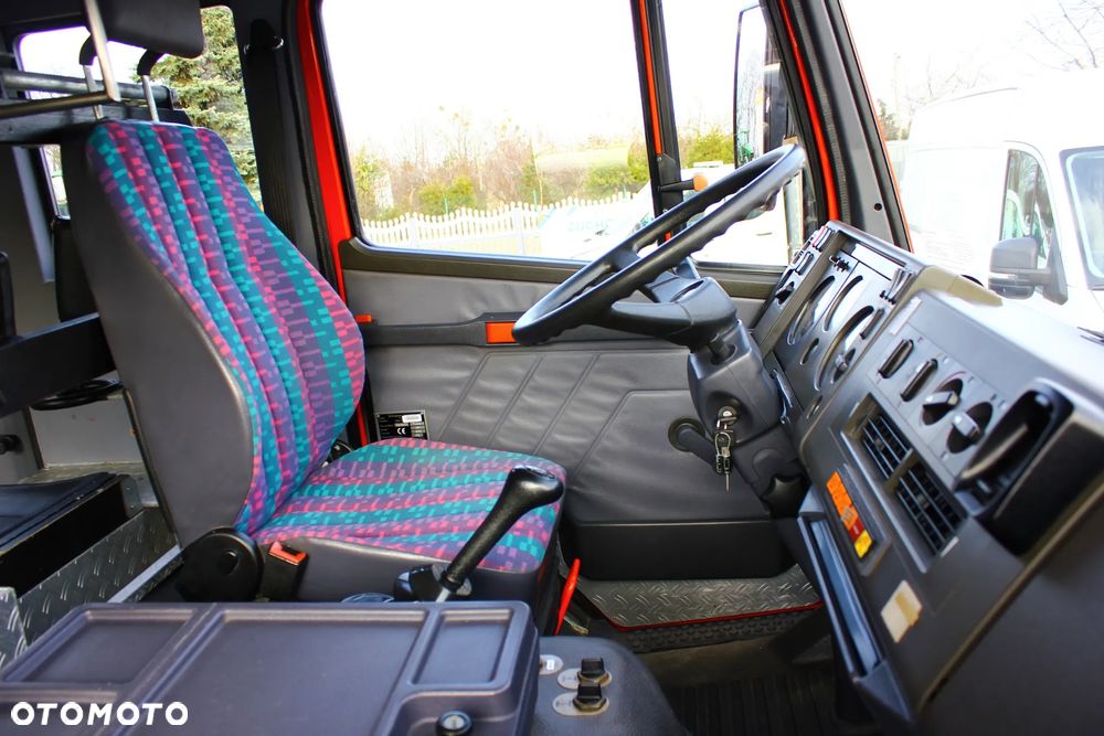 Mercedes-Benz 1124AF Samochód Specjalny -Pożarniczy  napęd 4x4 Mały Przebieg 32 tyś km  Stan Perfekt - 40