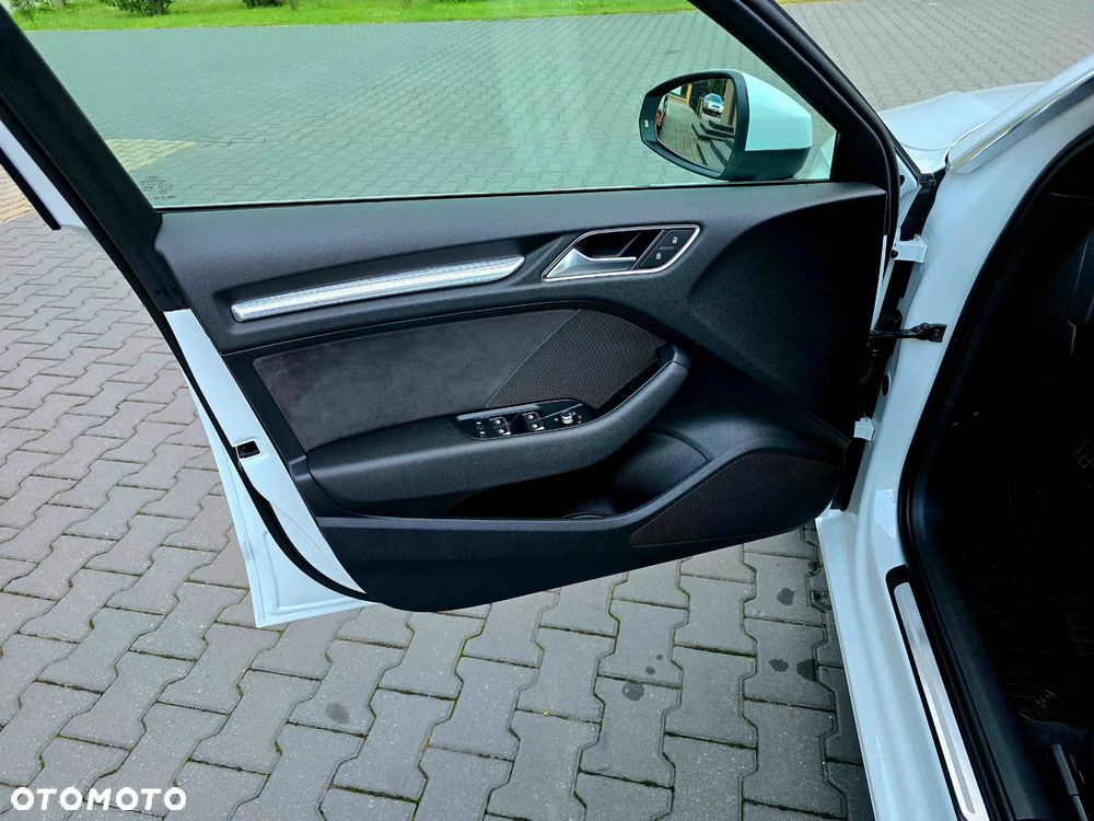 Audi A3 Sportback 2.0 TDI Sport - 22
