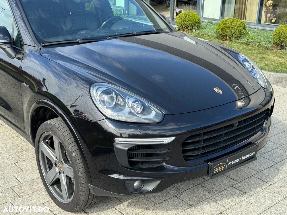 Porsche Cayenne 3.0 L - 9