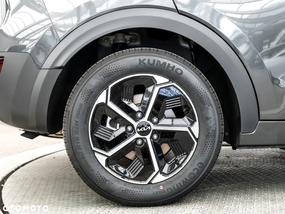 Kia Niro 1.6 GDI Hybrid M - 10