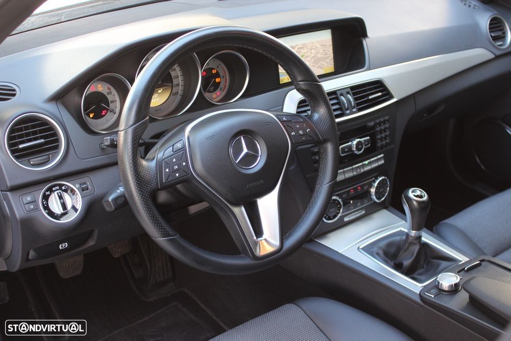Mercedes-Benz C 220 CDi Avantgarde BE - 15