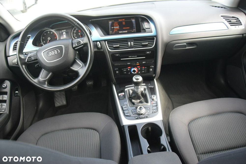 Audi A4 Avant 1.8 TFSI Attraction - 22