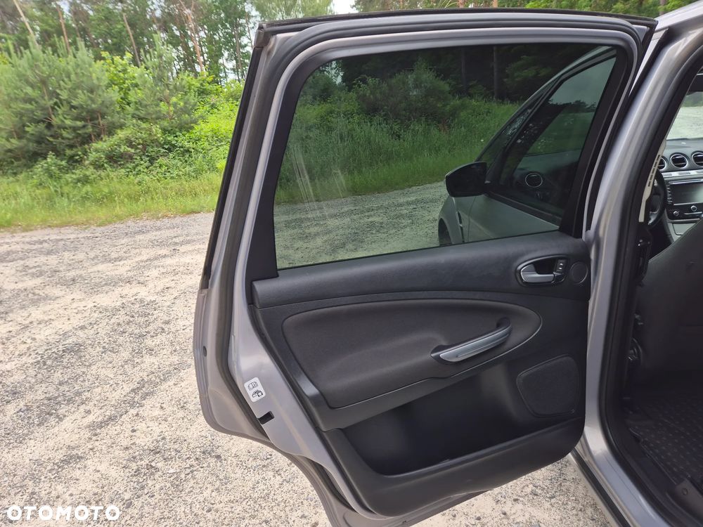 Ford S-Max 1.6 T Trend - 29