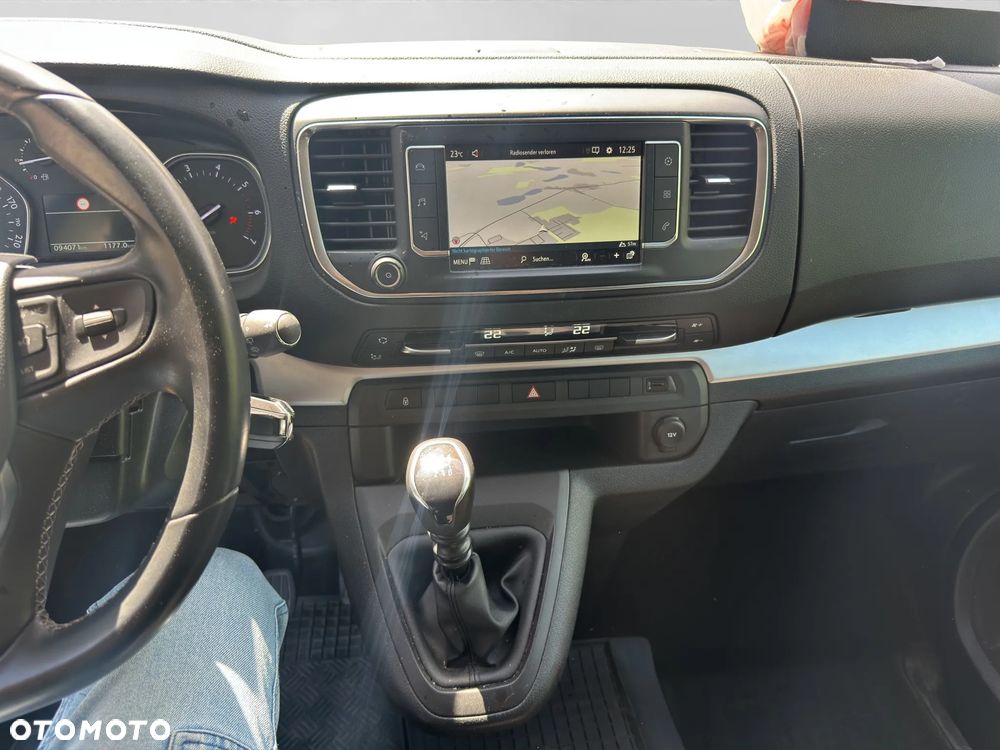 Opel Zafira - 12